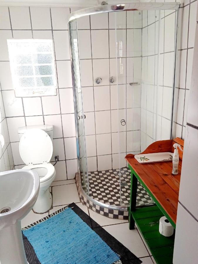 Rheola'S Guest Cottage Гаррисмит Экстерьер фото