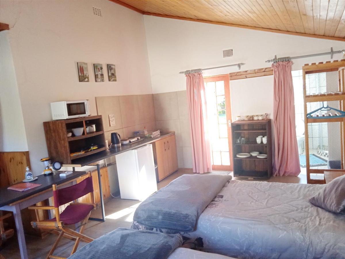 Rheola'S Guest Cottage Гаррисмит Экстерьер фото