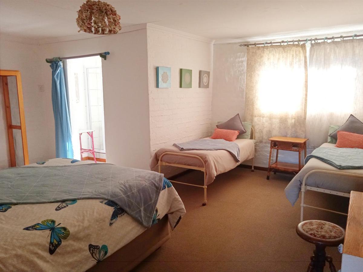 Rheola'S Guest Cottage Гаррисмит Экстерьер фото